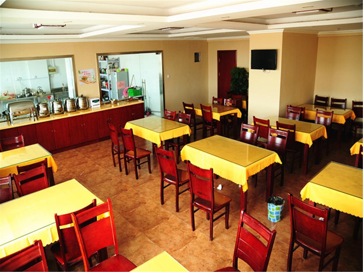 Greentree Alliance Guangxi Hezhou Babu District Lingfeng Square Hotel Exterior photo